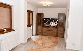 Toporasi Apartament