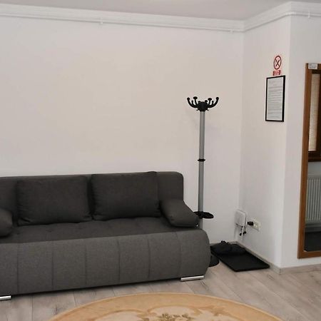 Toporasi Apartament Apartment Craiova Exterior foto