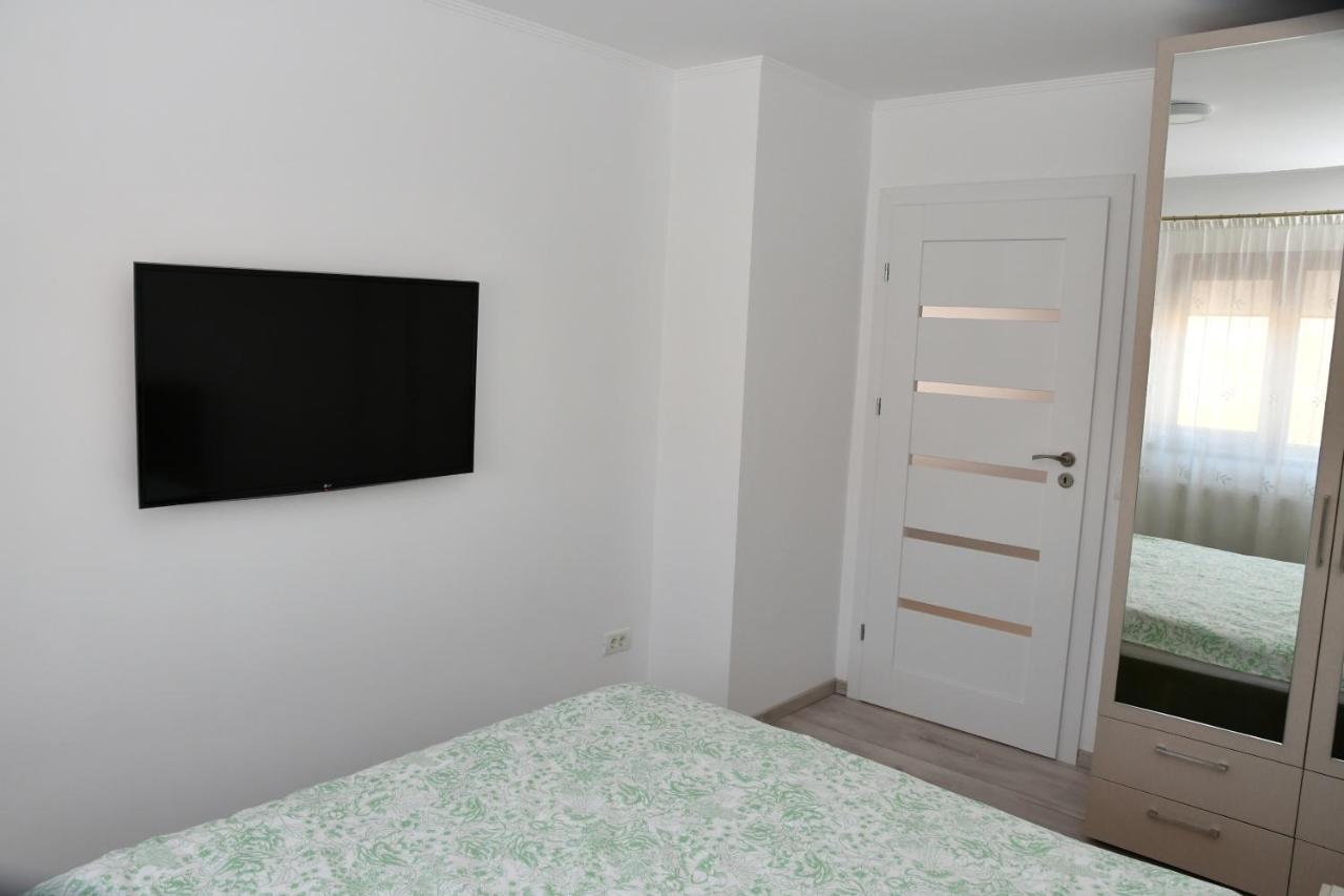 Toporasi Apartament Apartment Craiova Exterior foto